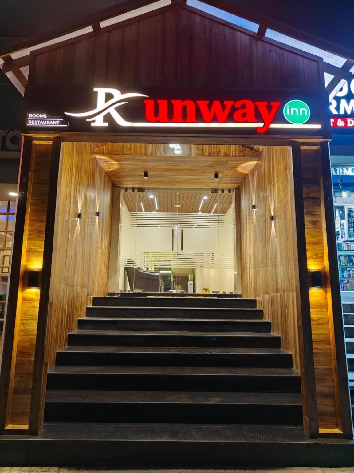 Hotel Runway Inn Port Blair Bagian luar foto