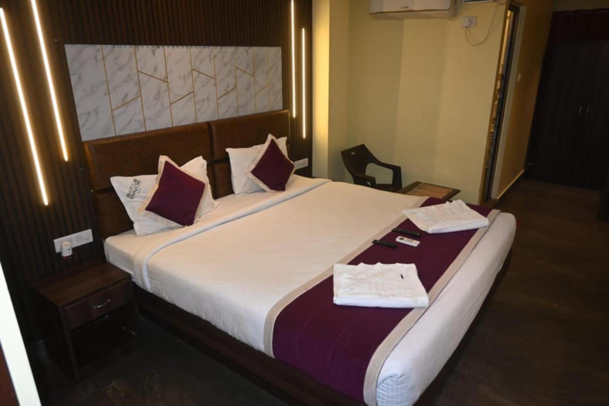 Hotel Runway Inn Port Blair Bagian luar foto