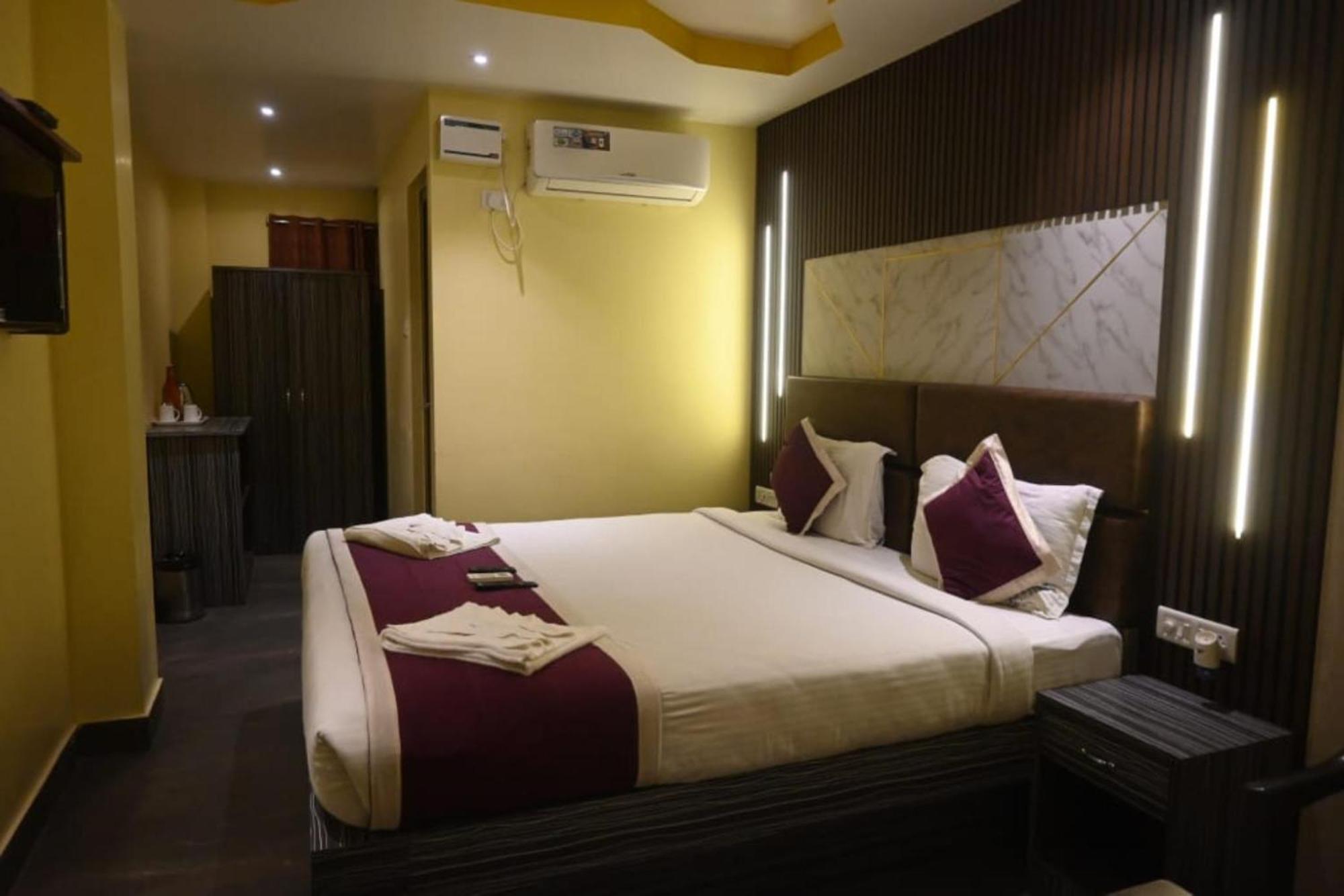 Hotel Runway Inn Port Blair Bagian luar foto