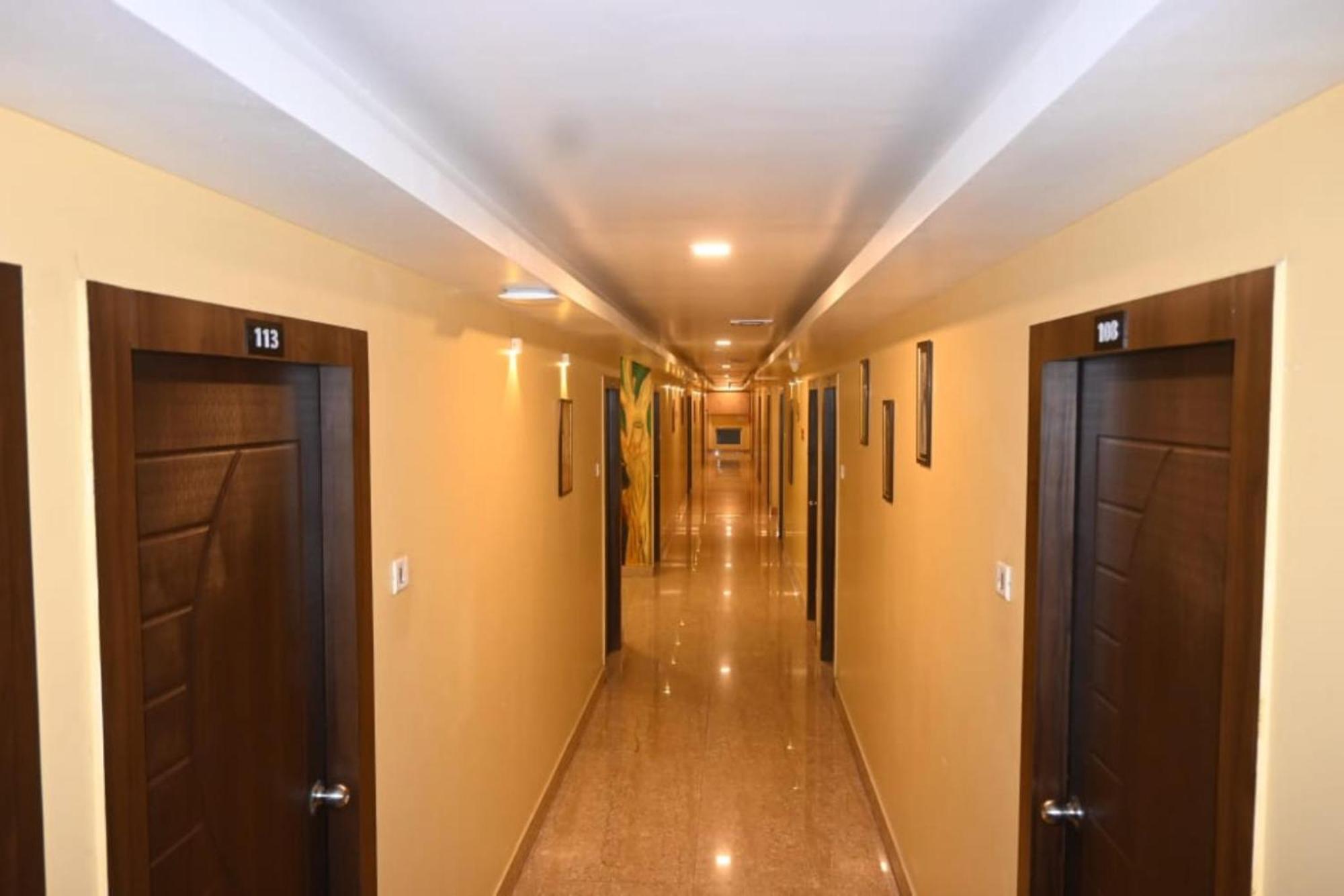 Hotel Runway Inn Port Blair Bagian luar foto